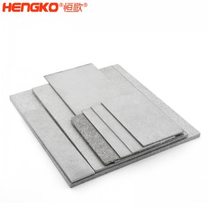 廠家直銷316不銹鋼粉末燒結(jié)濾板高強(qiáng)度耐高溫耐腐蝕，化工制藥過(guò)濾不銹鋼過(guò)濾器